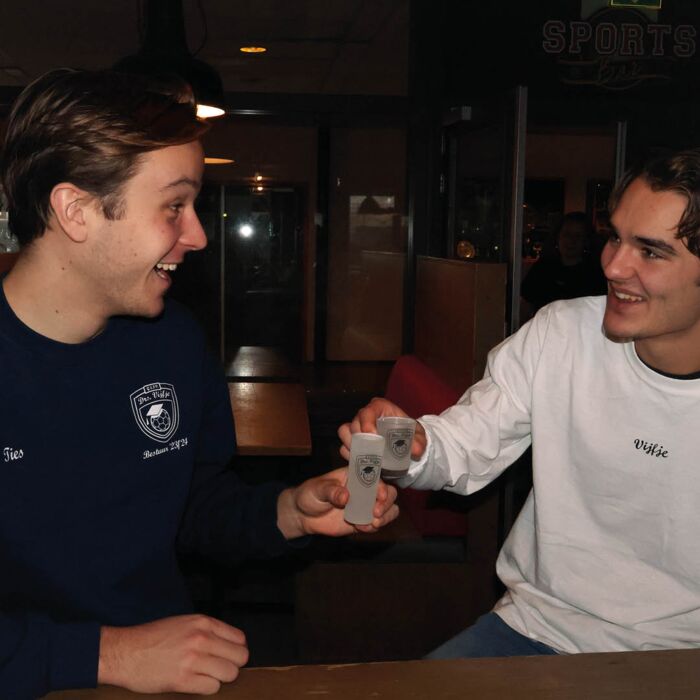 Merch foto's - vierkant .jpg Thumbnail